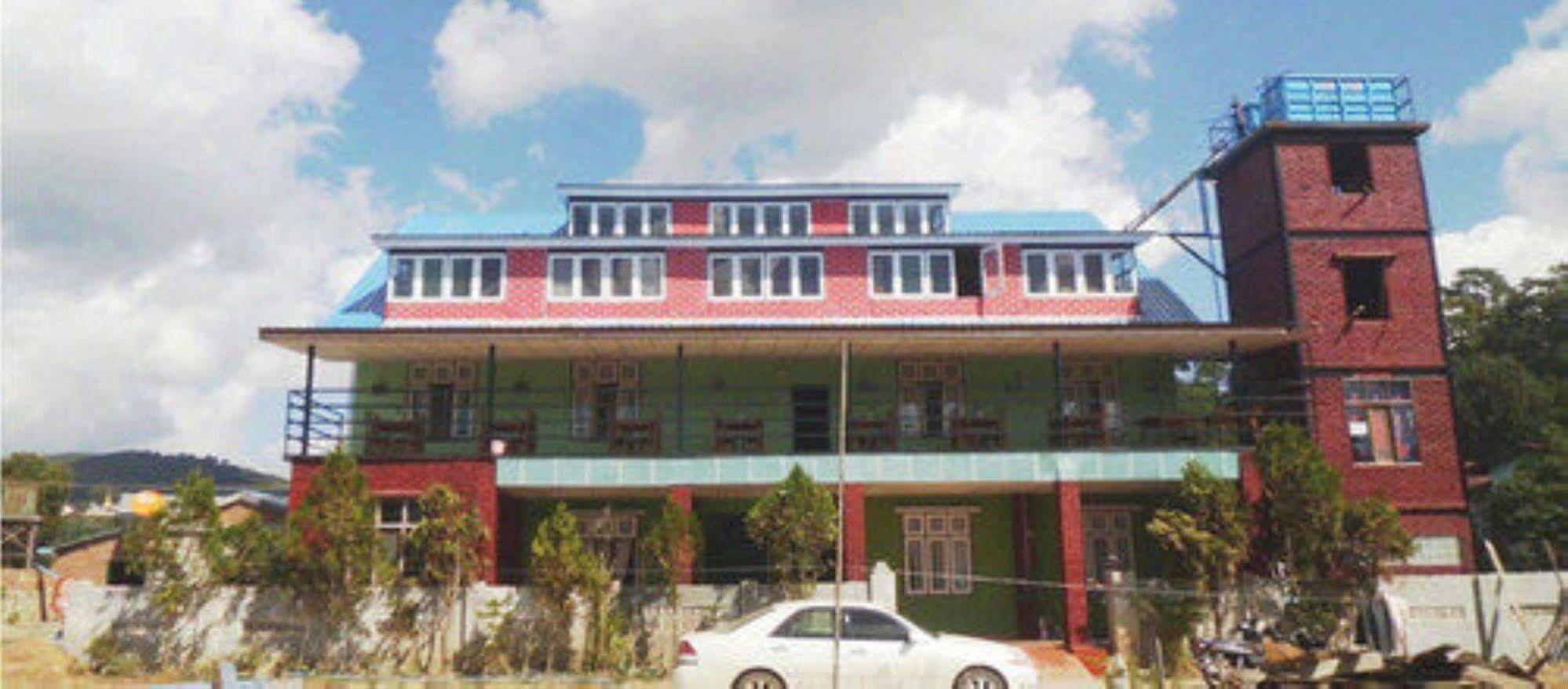 Railroad Hotel Kalaw Eksteriør bilde